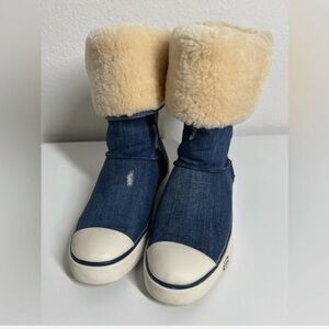 UGG Women's Delaine Blue Denim Winter Boots